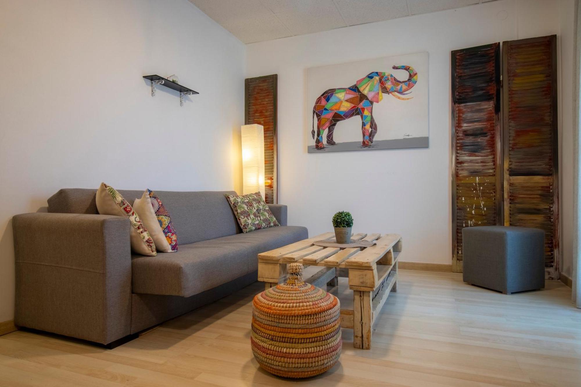 Modern City Apt In The Heart Of Heraklion Kültér fotó